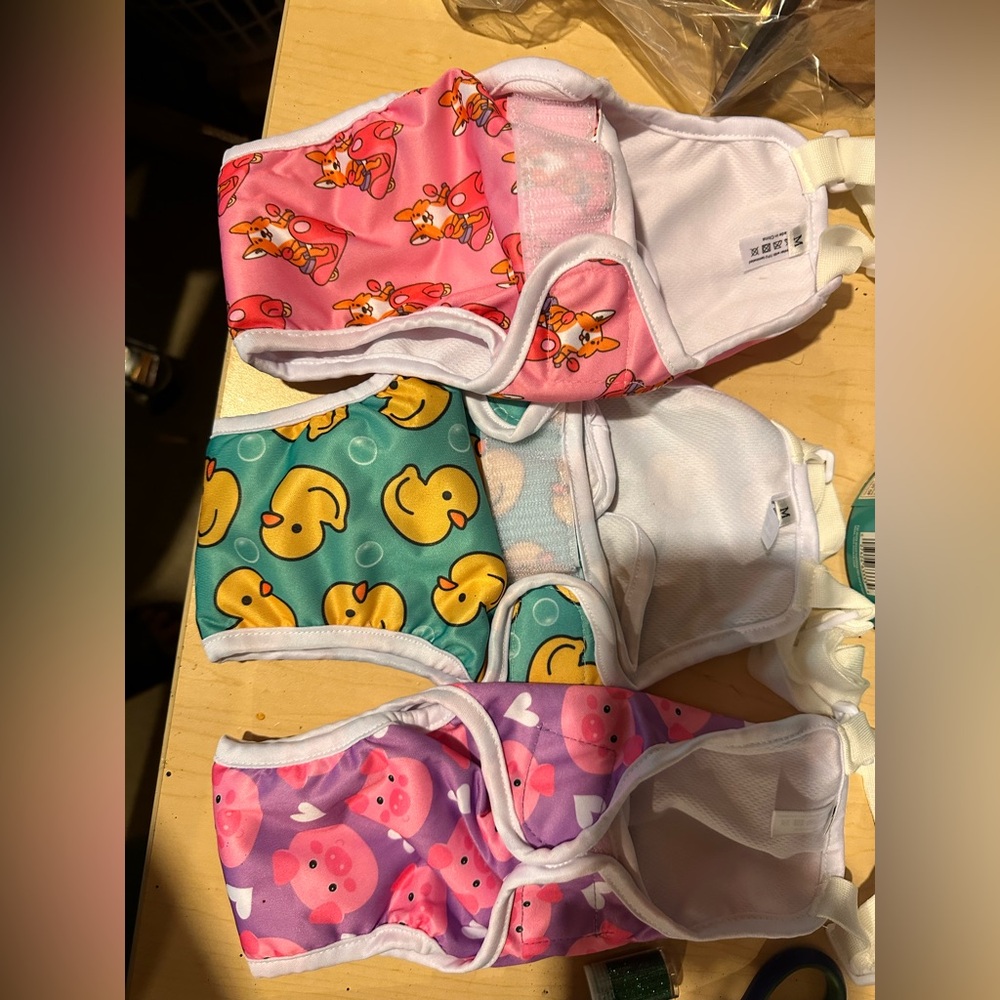 Pet diapers